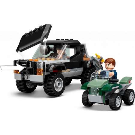 Конструктор LEGO Jurassic World Нападение трицератопса на пикап 76950 