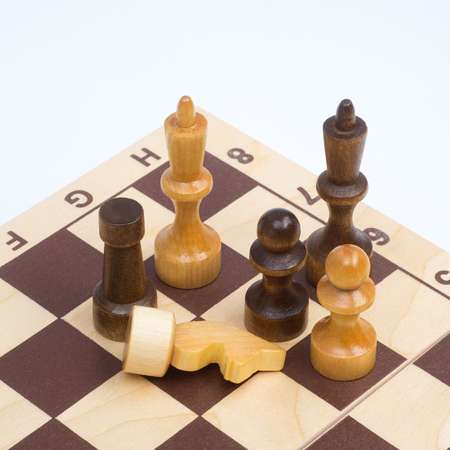 Настольная игра Sima-Land 3 в 1 шахматы шашки нарды доска дерево 29х29 см