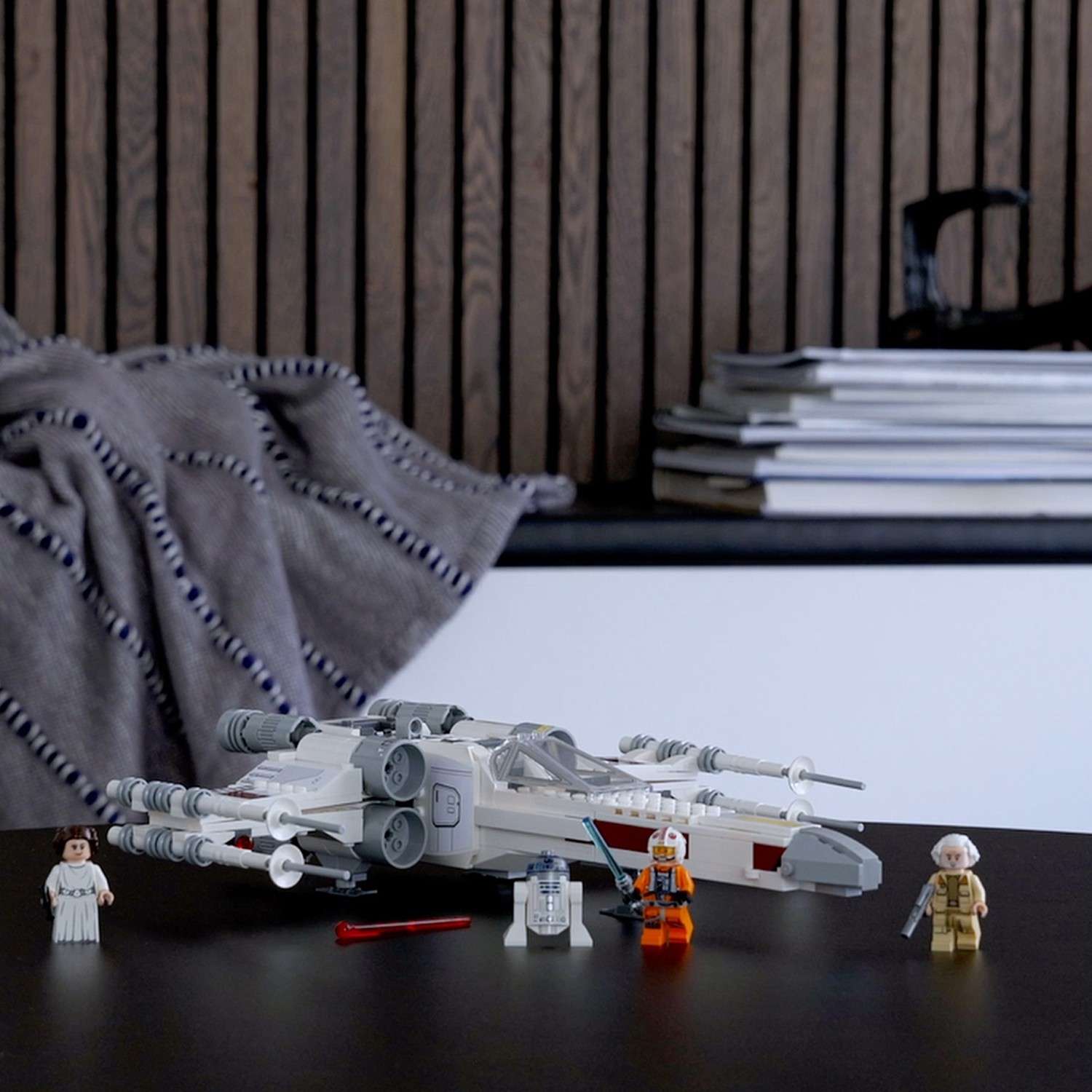 Конструктор LEGO Star Wars Истребитель типа Х Люка Скайуокера 75301 - фото 9