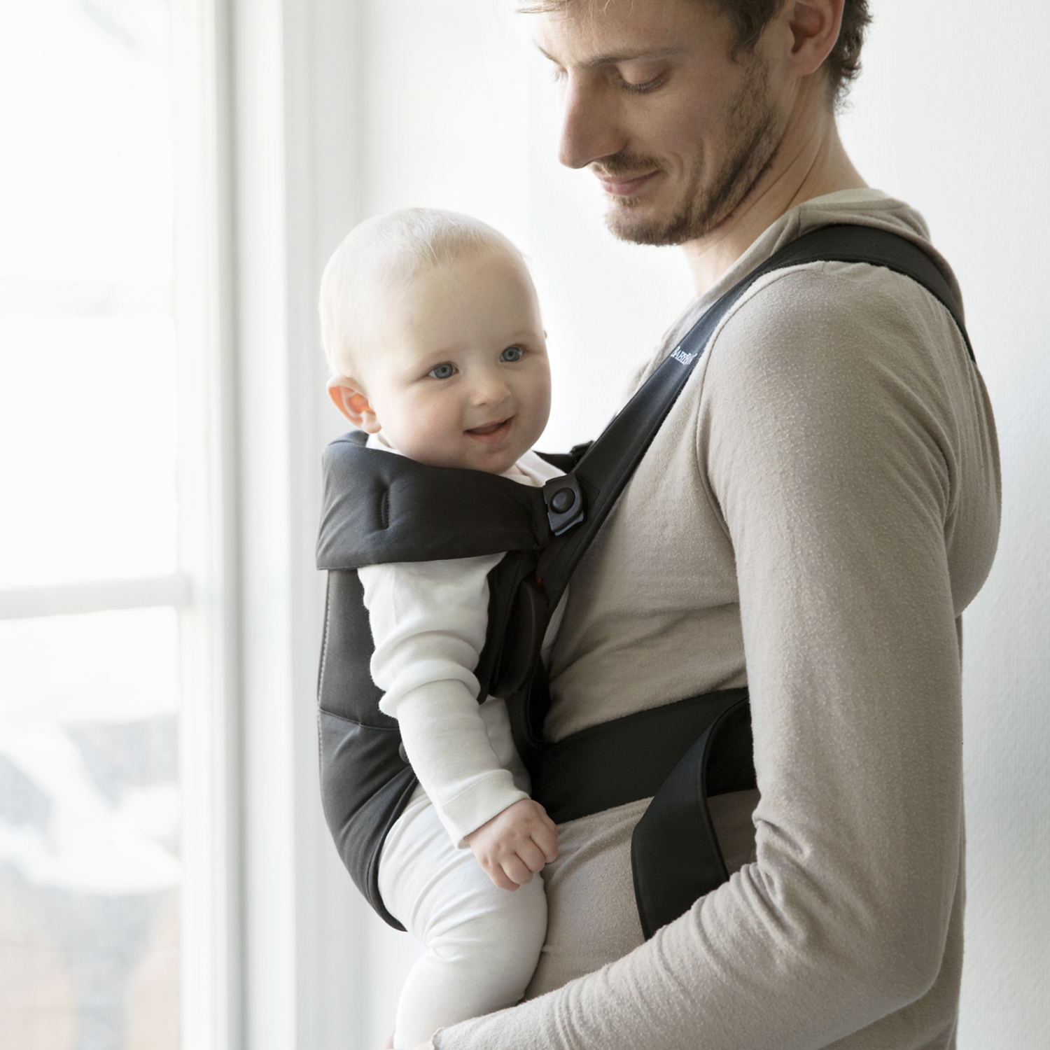 Рюкзак для переноски ребенка BabyBjorn Mini Cotton Черный - фото 5