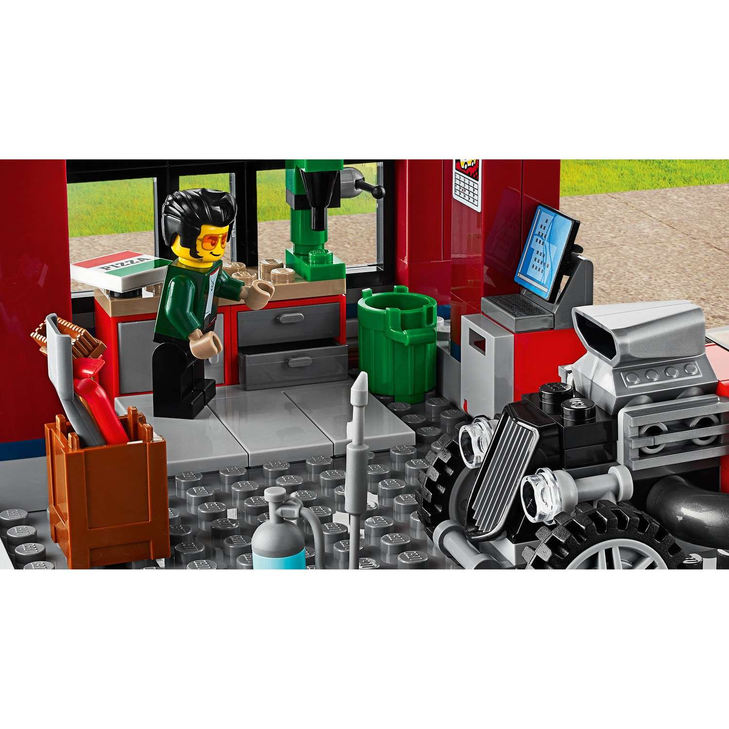 Конструктор LEGO City Nitro Wheels Тюнинг-мастерская 60258 - фото 15