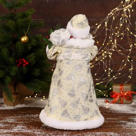Дед мороз Зимнее волшебство «В белой шубке с подарками» двигается с подсветкой 43 см