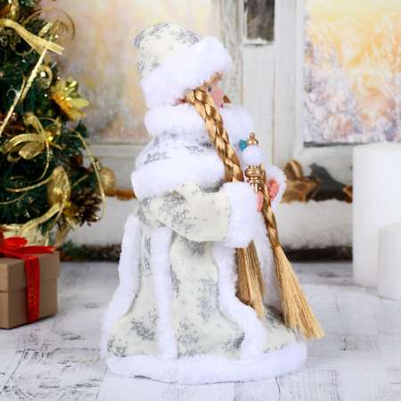 Снегурочка Зимнее волшебство «Белая шубка с посохом и синей пуговкой» двигается 31 см