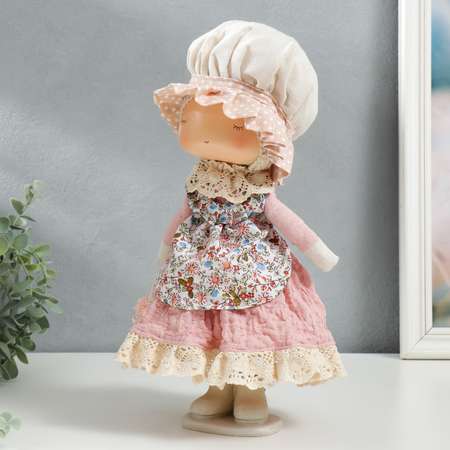 Кукла интерьерная Зимнее волшебство «Малышка в чепчике и переднике цветочном с корзиной цветов» 33х14х16 см