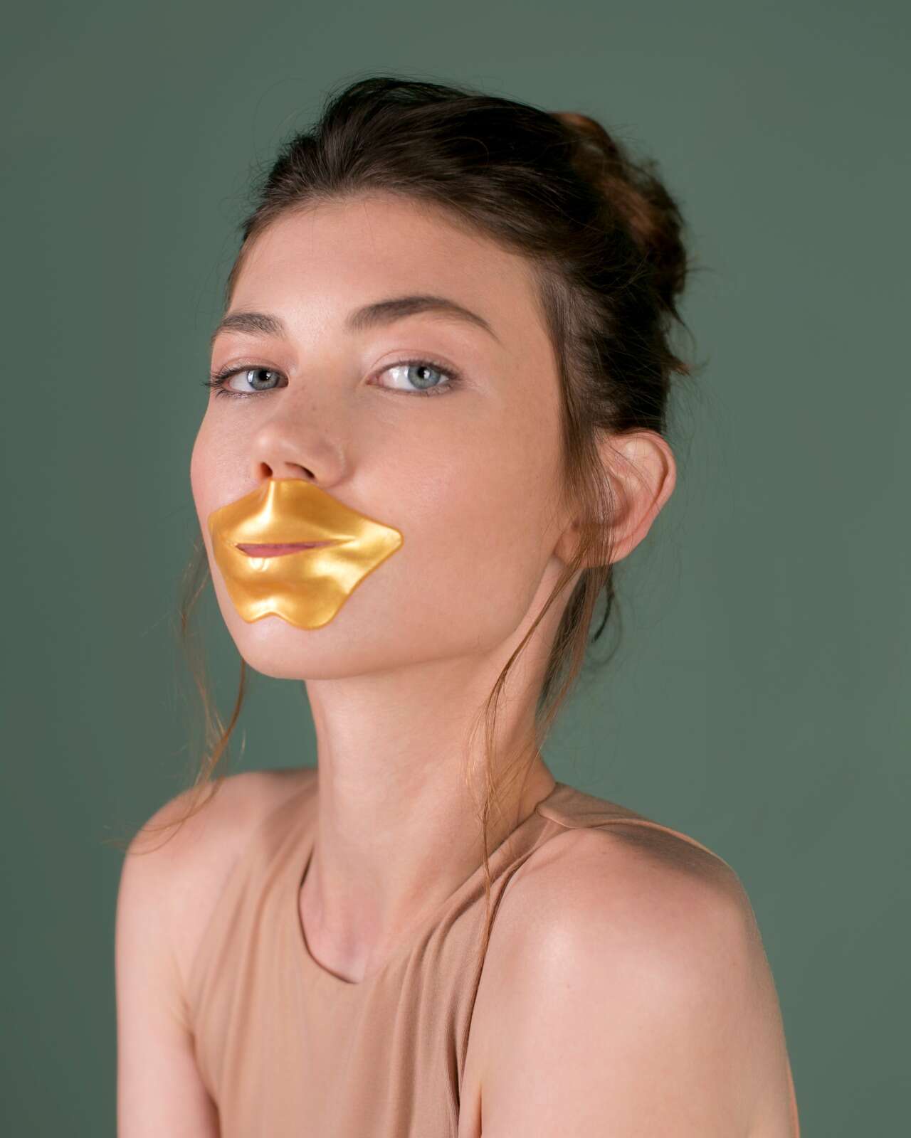 Маска-патч для губ GLOW CARE гидрогелевая с коллагеном 24K GOLD - фото 4