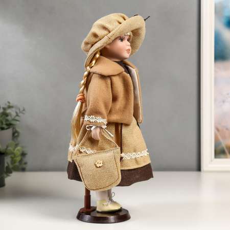 Кукла коллекционная Зимнее волшебство керамика «Полина в бежевом платье и курточке» 40 см
