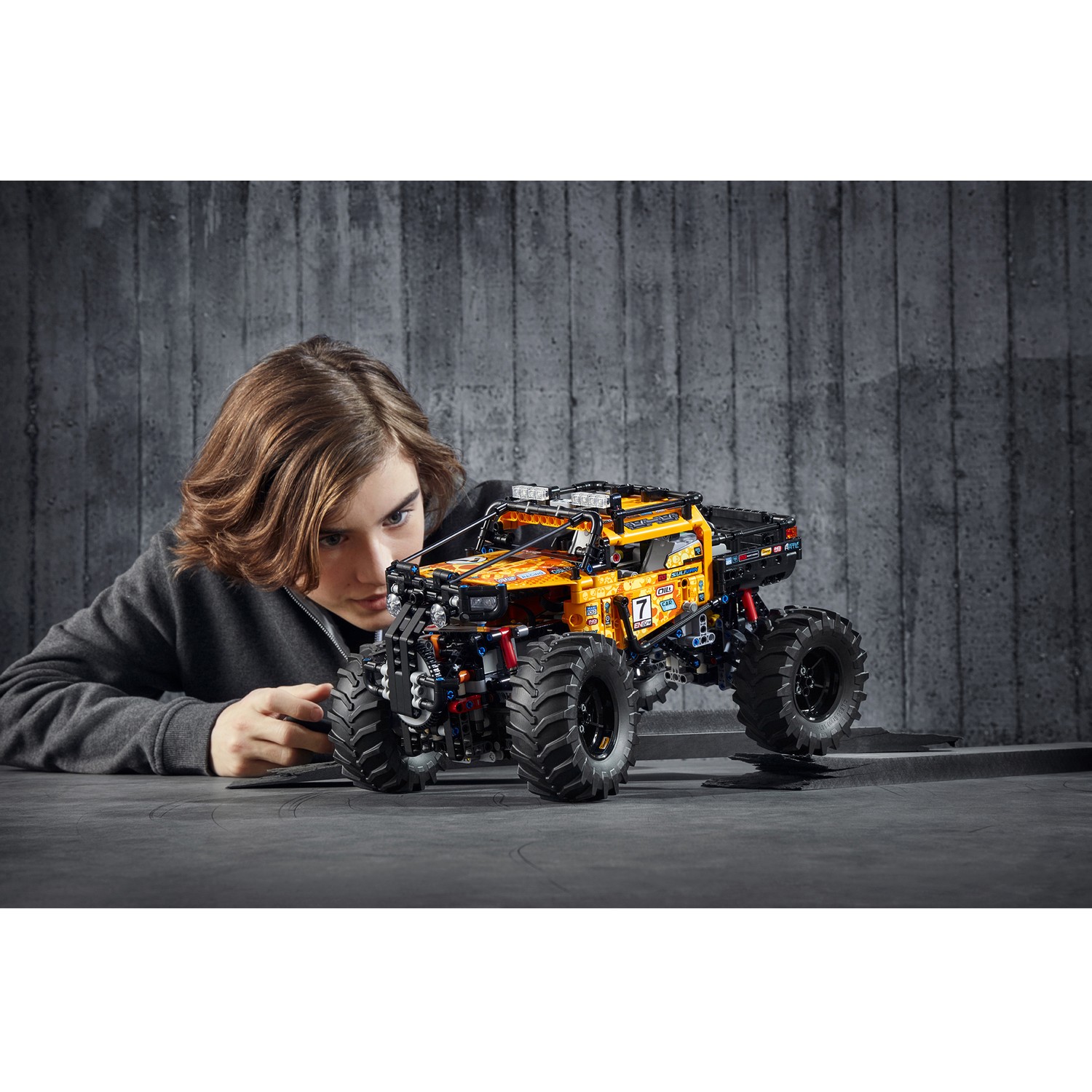 Конструктор LEGO Technic Экстремальный внедорожник 42099 - фото 9