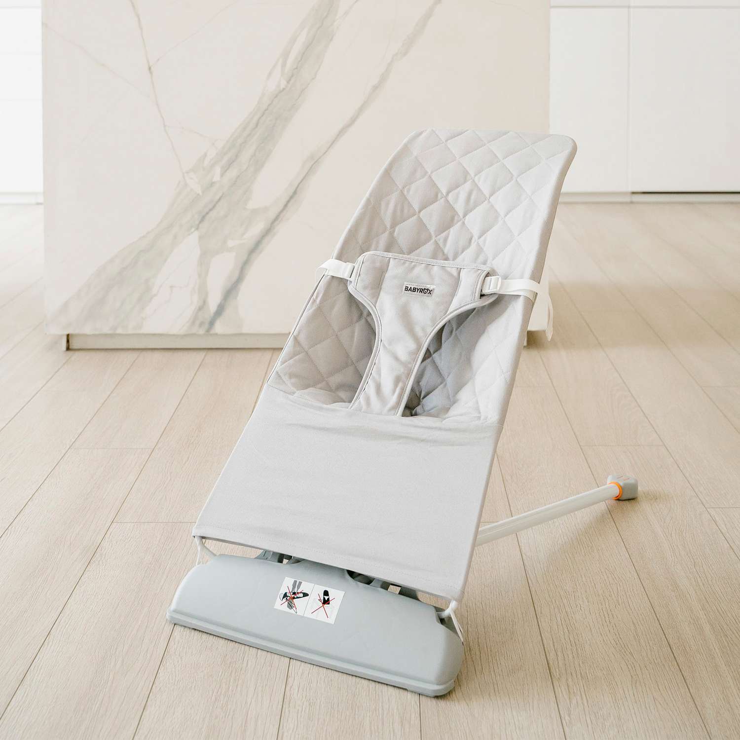 Кресло-шезлонг с игрушкой BabyRox Cotton - фото 1