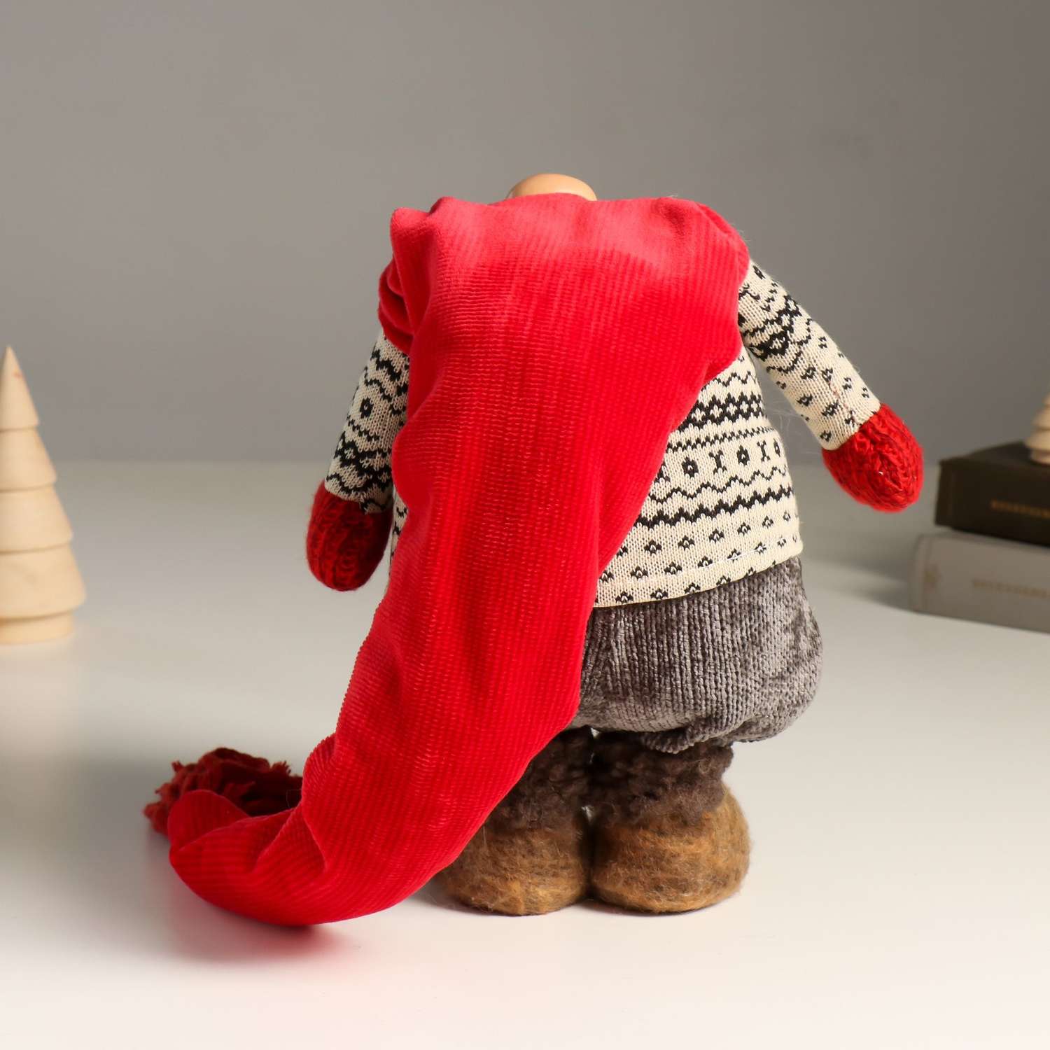 Кукла интерьерная Зимнее волшебство «Дедушка Мороз в длинном колпаке с кисточкой» 24 5 см - фото 3