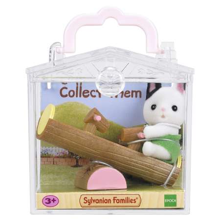 Набор Sylvanian Families Младенец в сундучке 5205