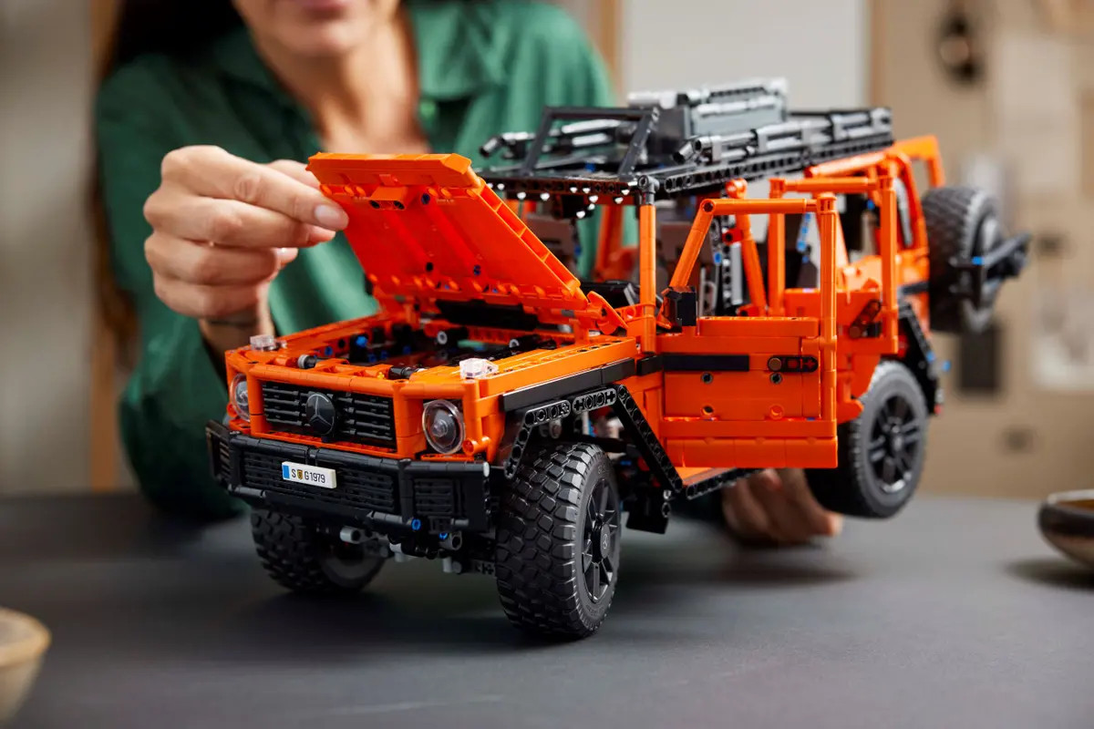 Конструктор LEGO Mercedes-Benz G500 4x4 42177 - фото 13