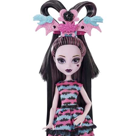 Кукла Monster High Стильные прически Дракулауры