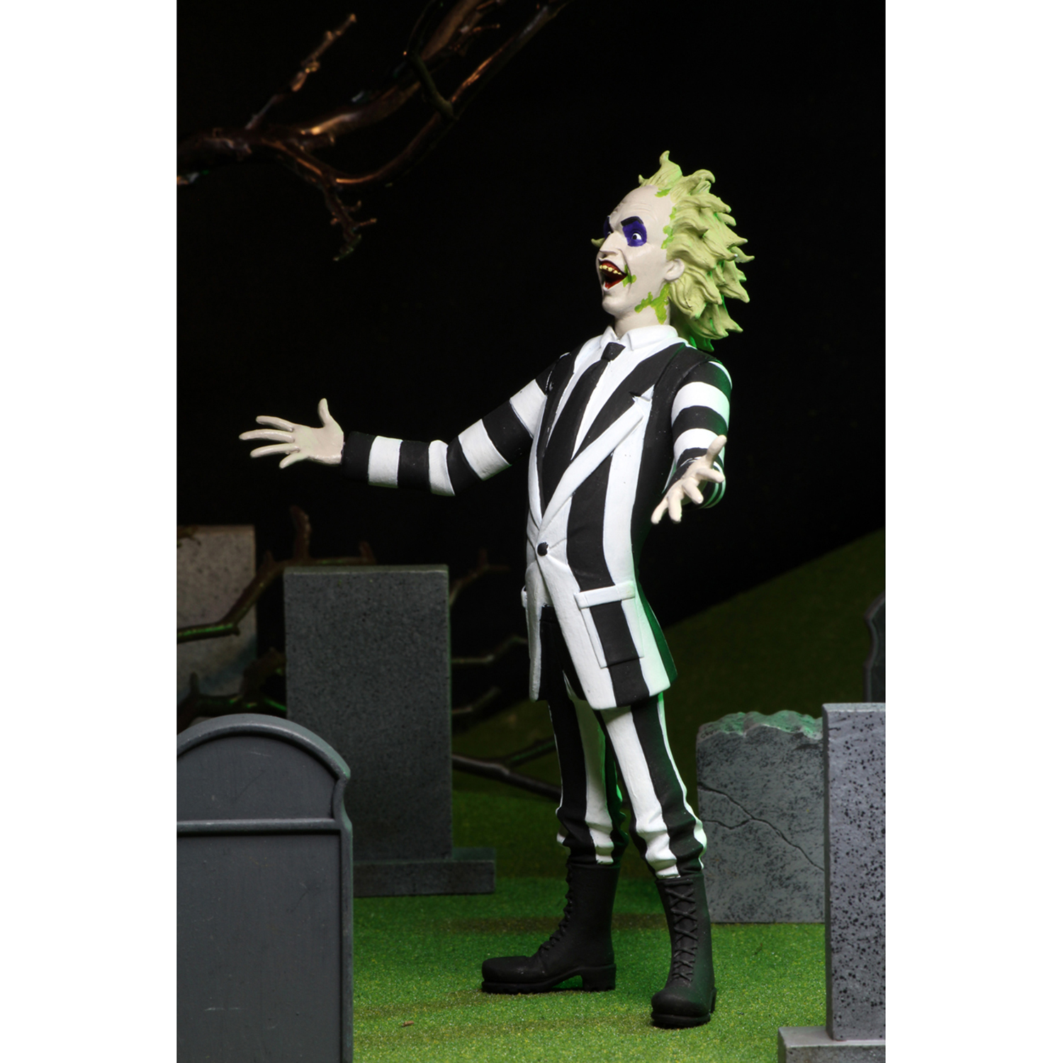 Фигурка Neca Toony Terrors 6 Scale Figure Series 4 Assortment 39728 Beetlejuice 60721 - фото 7