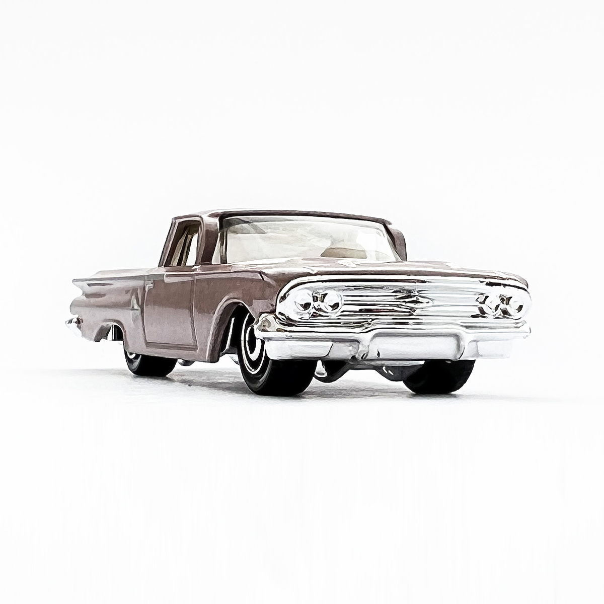 Пикап Matchbox Chevrolet 1960 Chevy EL Camino 60858 - фото 2