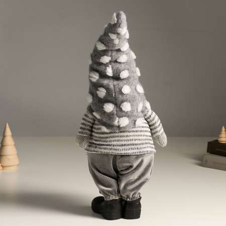 Кукла интерьерная Зимнее волшебство «Дед Мороз в сером колпаке в белый горошек» 51 см