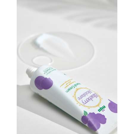 Увлажняющий крем для рук Konad niju Blueberry Moisture hand cream с экстрактом черники