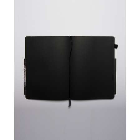 Скетчбук Sakura 140 г/кв.м 21х29.7 см 80 листов черного цвета Твердая черная обложка