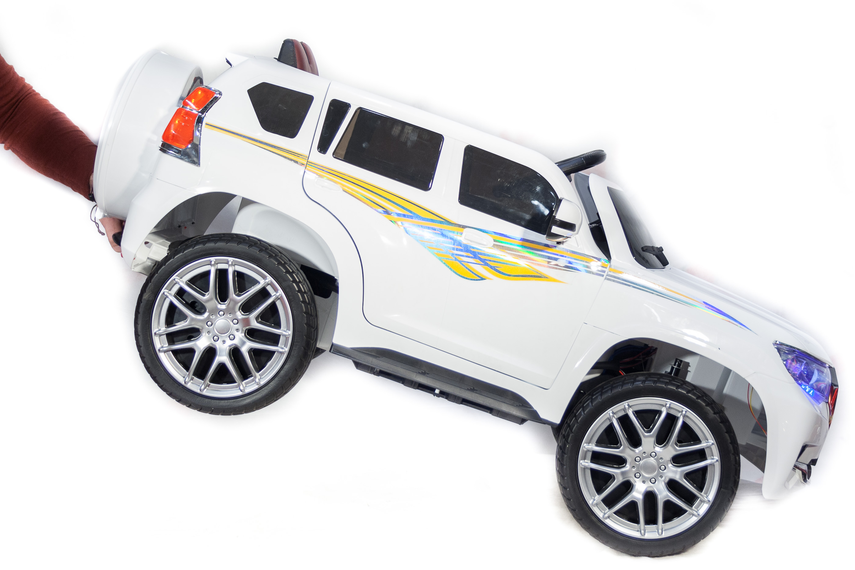 Электромобиль TOYLAND Toyota Prado 5637 - фото 8