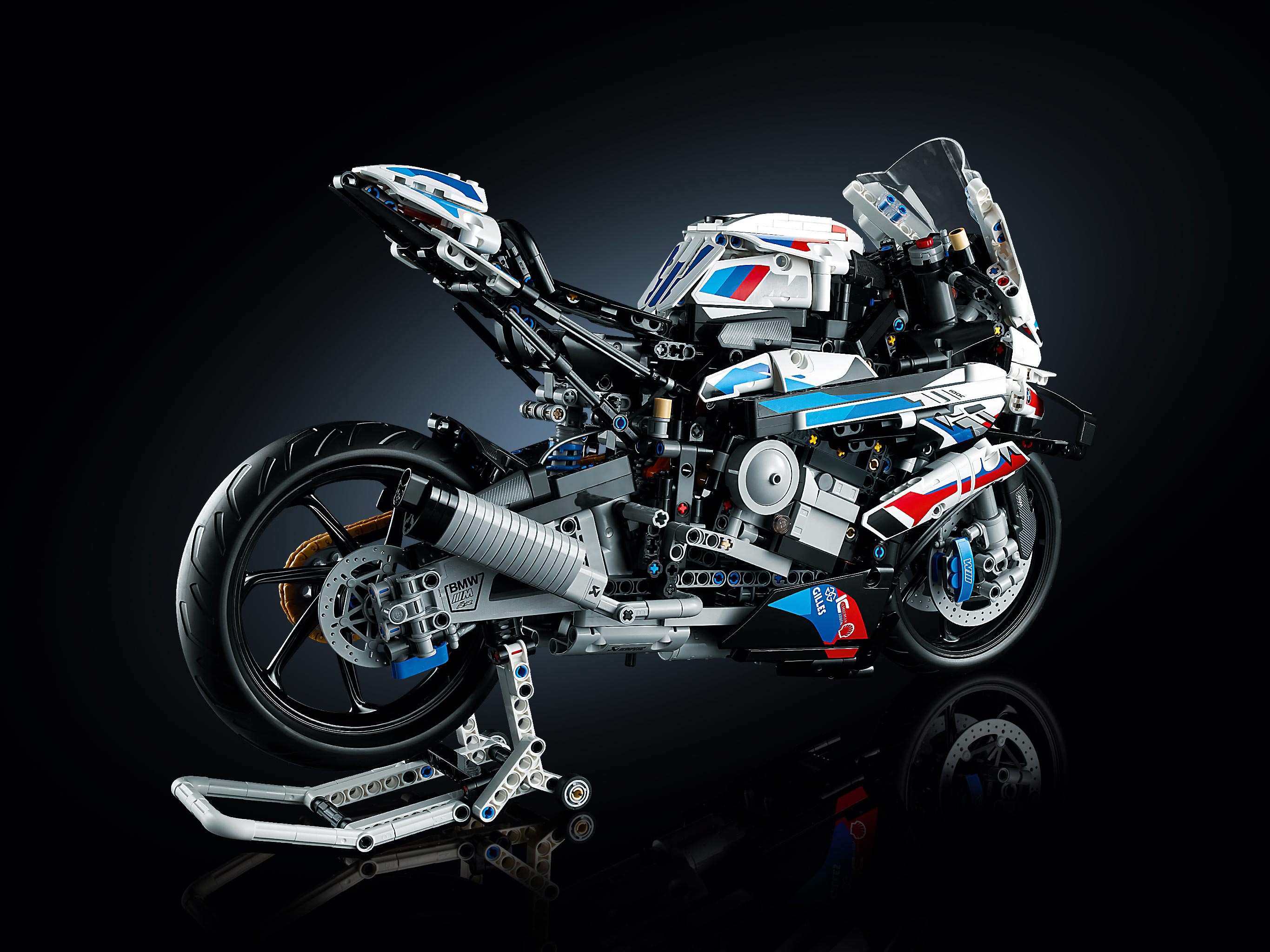 Конструктор LEGO Technic Мотоцикл BMW M 1000 RR - фото 25