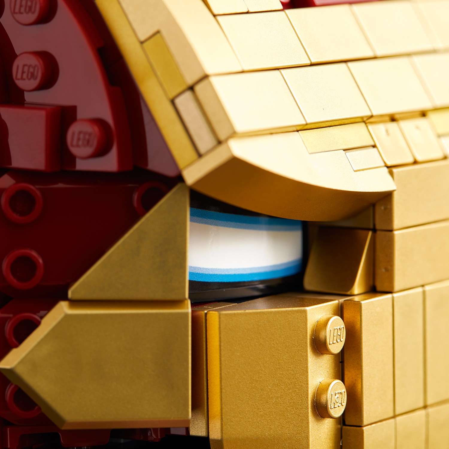 Конструктор LEGO Super Heroes Шлем железного человека 76165 - фото 10