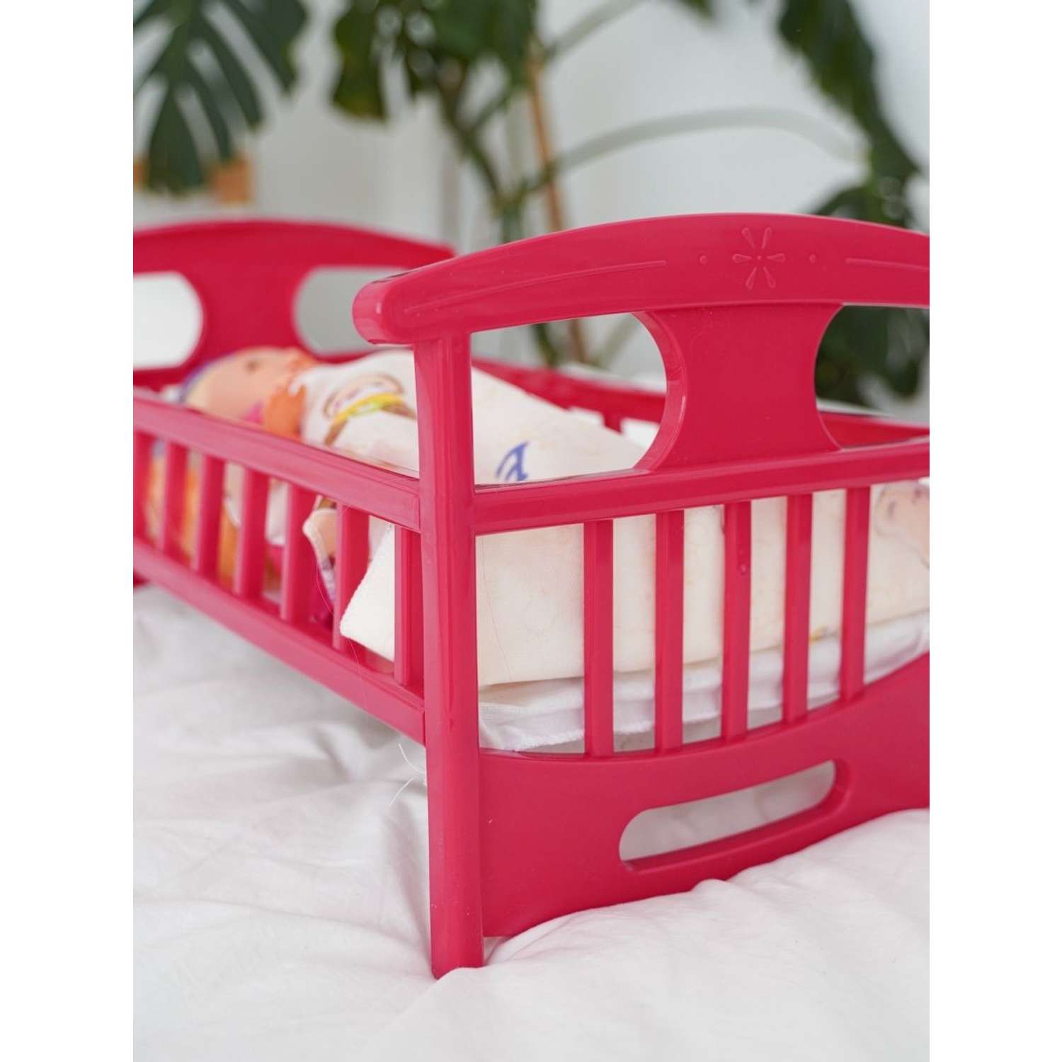 Кроватка для кукол Green Plast люлька с постелькой розовая ККП004 - фото 4