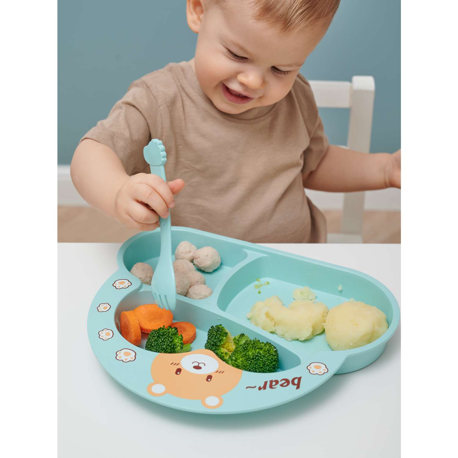 Набор детской посуды Добрый Филин Тарелка вилка ложка Медвежонок голубой 4 предмета - фото 10
