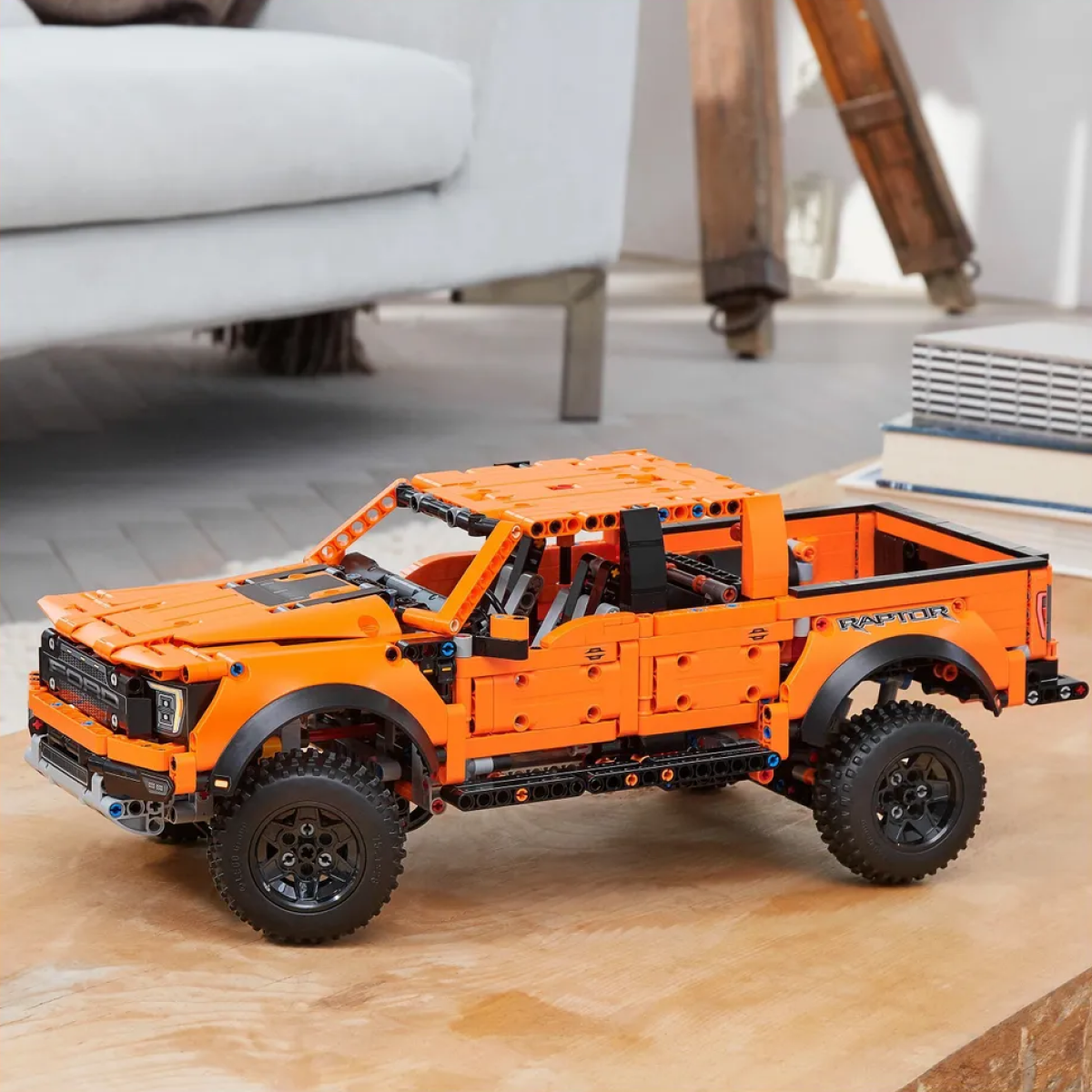 Игрушка LX Конструктор Technic Ford F-150 Raptor 1379 деталей - фото 8