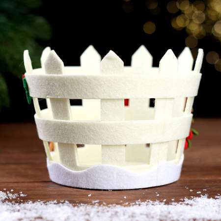 Новогодняя корзинка Sima-Land для декора «Дед Мороз с подарками» 16×11.5×12 см