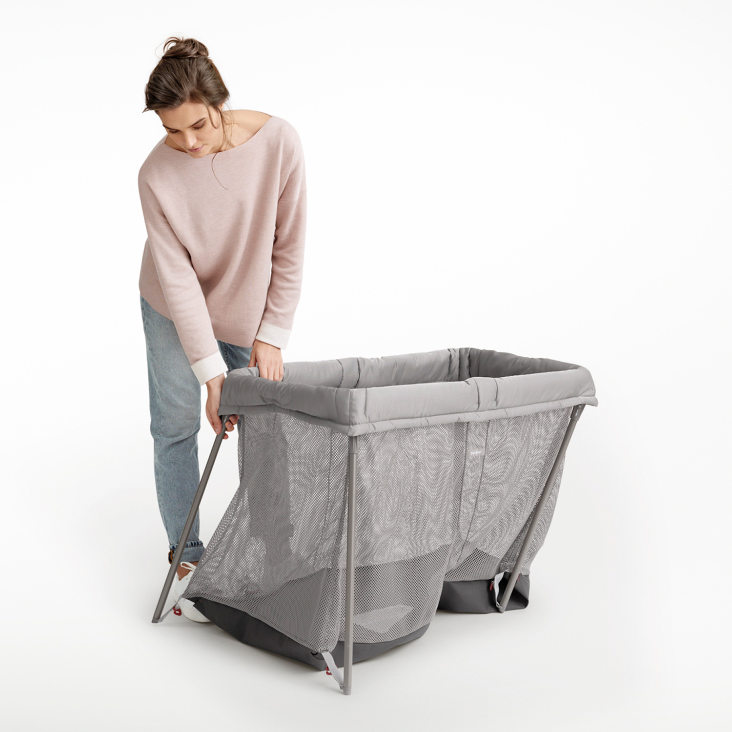 Манеж-кровать BabyBjorn Travel Cot Easy Go Серо-Беж 4502 - фото 8