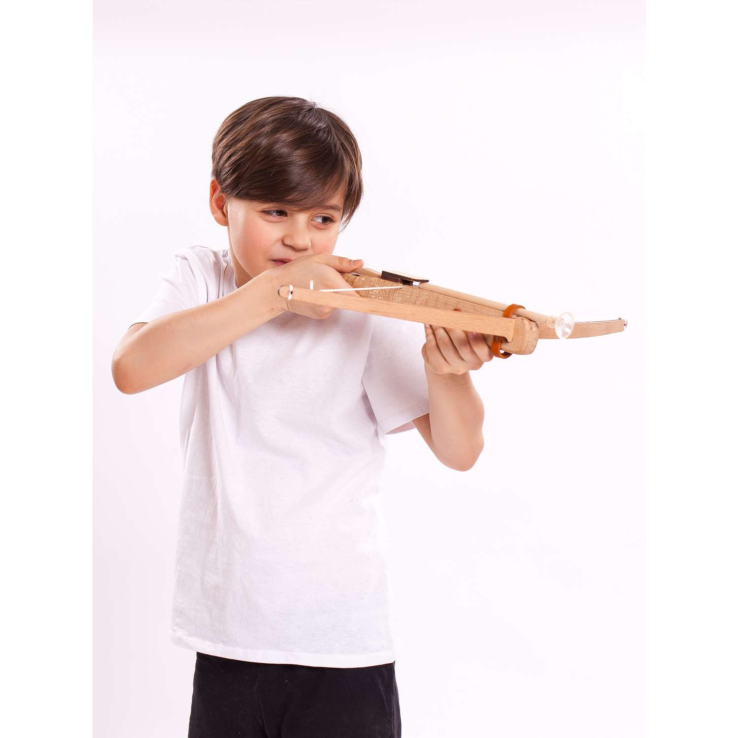 Деревянный арбалет Древо Игр детский с двумя стрелами на присосках - фото 15