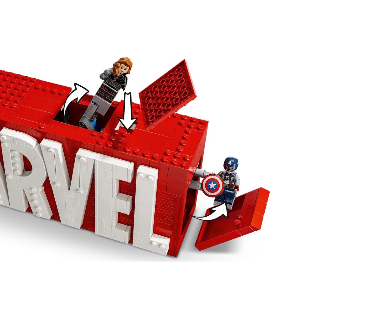 Конструктор LEGO Логотип и минифигурки Marvel 76313 - фото 4