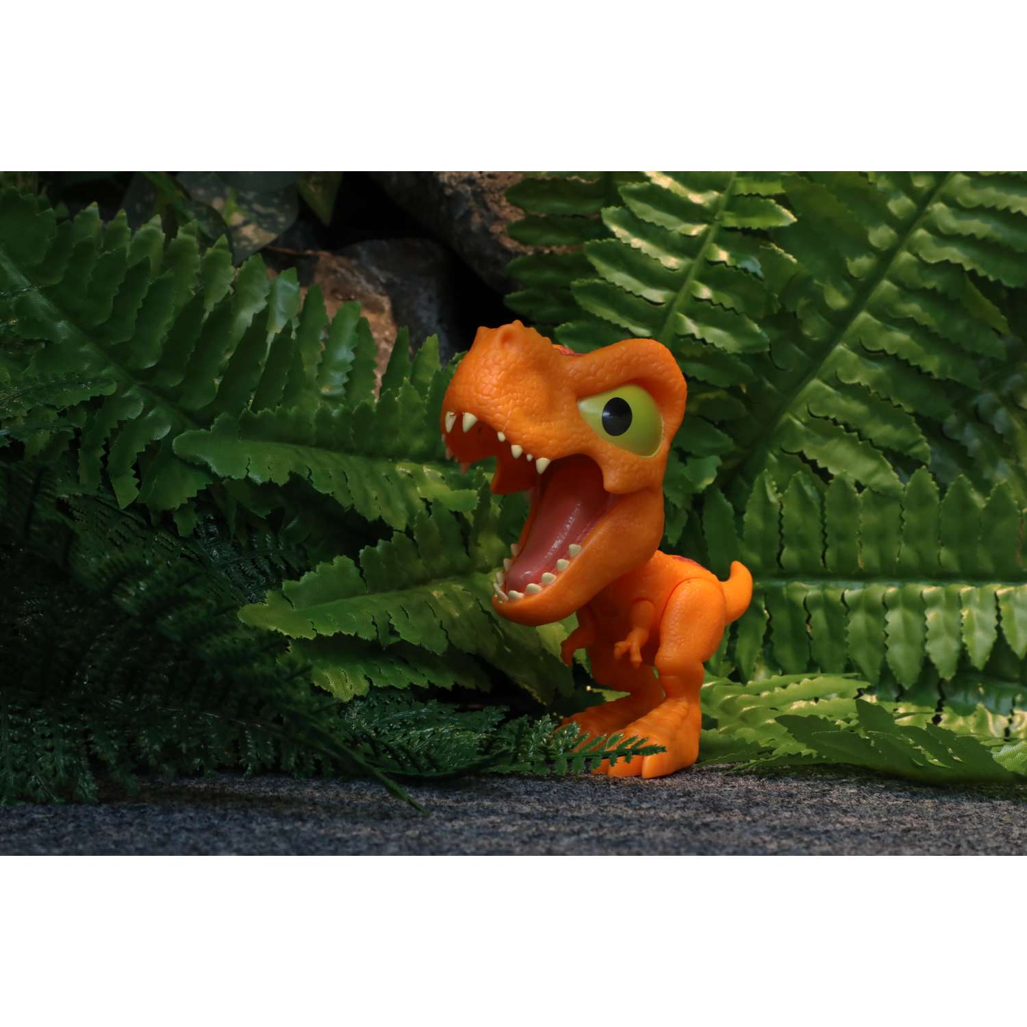 Фигурка динозавра Dinos Unleashed клацающий тираннозавр мини - фото 4