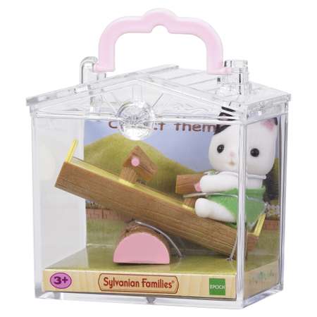 Набор Sylvanian Families Младенец в сундучке 5205