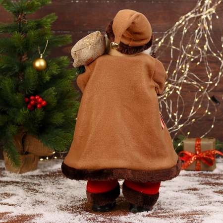 Дед мороз Зимнее волшебство «В коричневой шубке с посохом» двигается 20х50 см