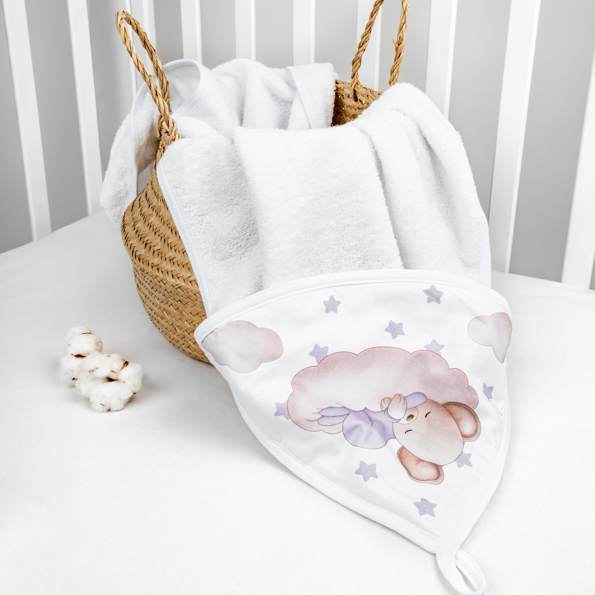 Полотенце AmaroBaby с уголком Wash Mouse 90х90 см белое - фото 5