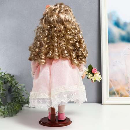 Кукла коллекционная Зимнее волшебство керамика «Машенька в нежно-розовом платье с букетом» 37 см