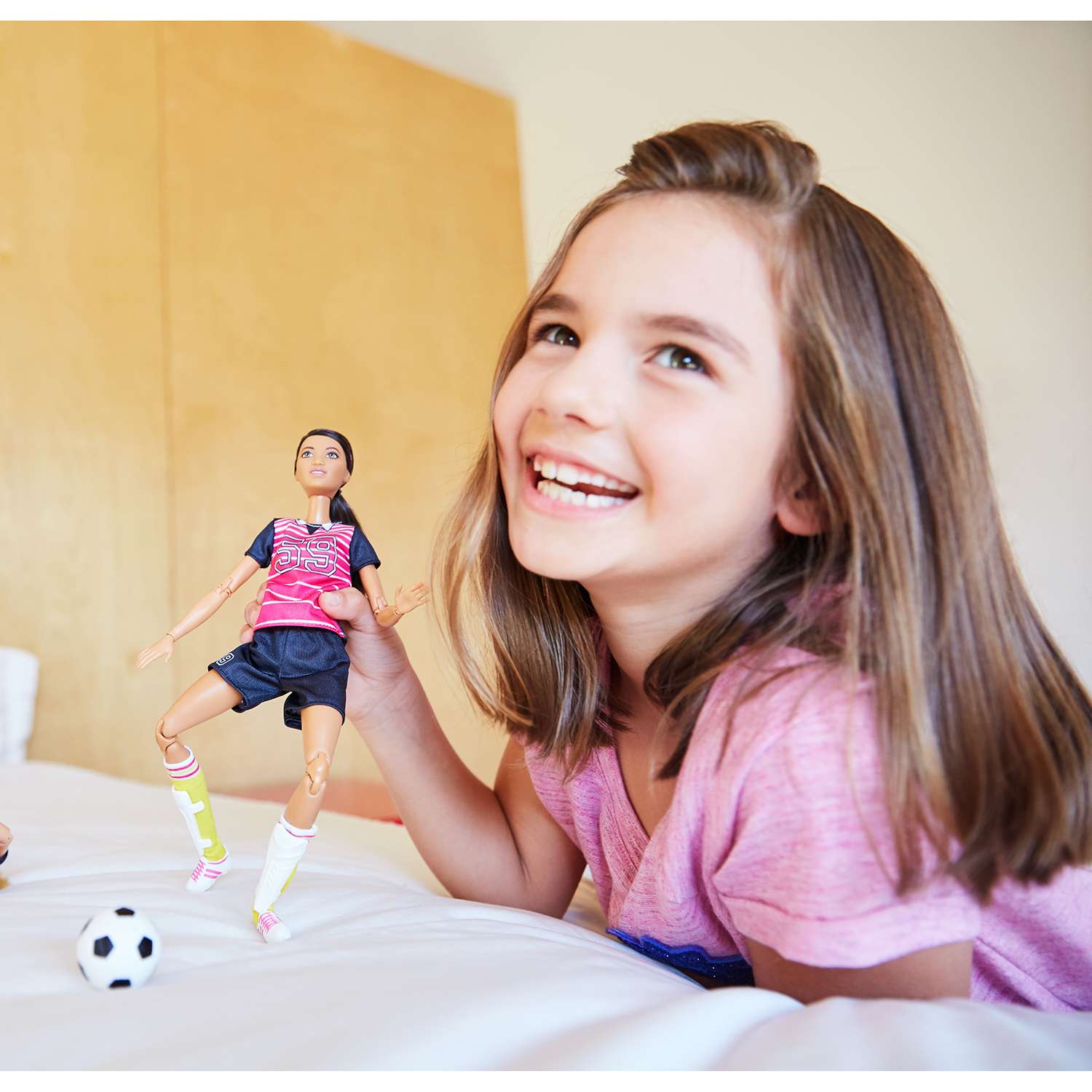 Куклы-спортсменки Barbie Безграничные движения Футболистка (Fcx82) DVF68 - фото 10