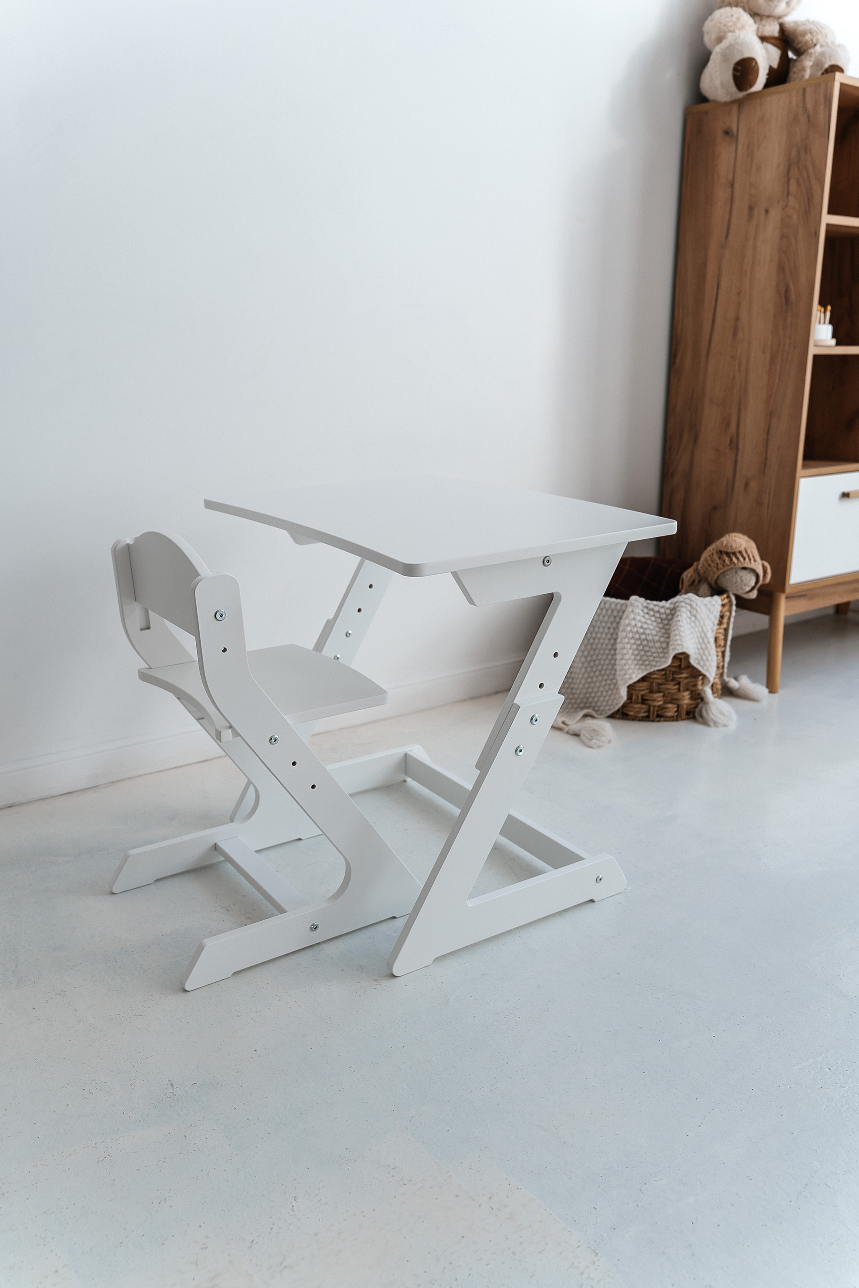 Детский растущий стол и стул Коняша белый - фото 15