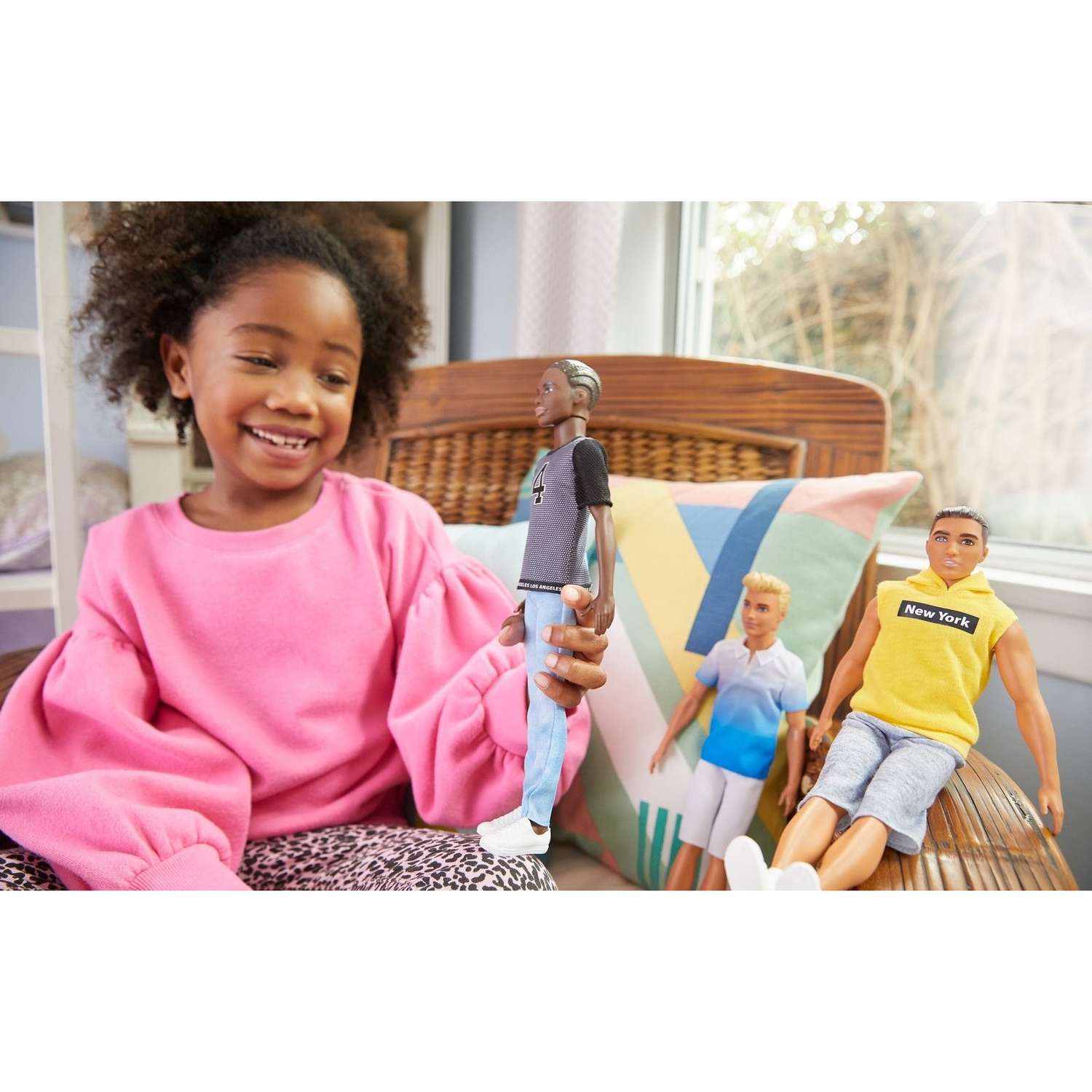 Кукла Barbie Игра с модой Кен в футболке и джинсах GDV13 DWK44 - фото 8