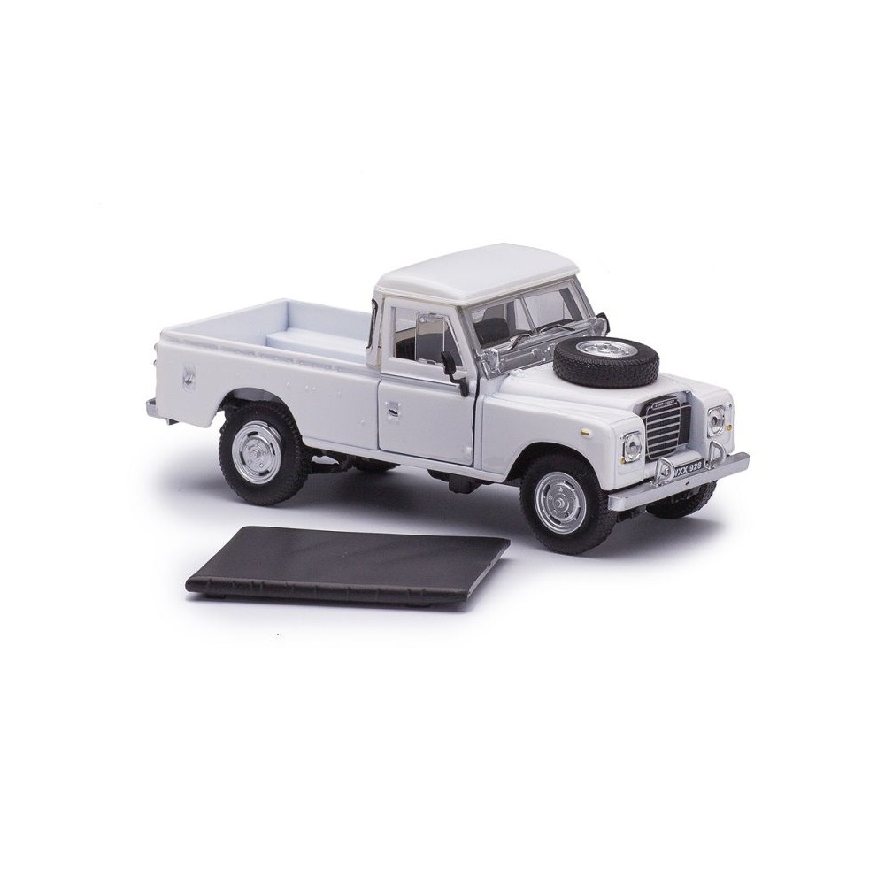 Пикап CARARAMA Land Rover 1:43 без механизмов белый 7863 - фото 3