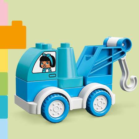 Конструктор LEGO DUPLO My First Буксировщик 10918