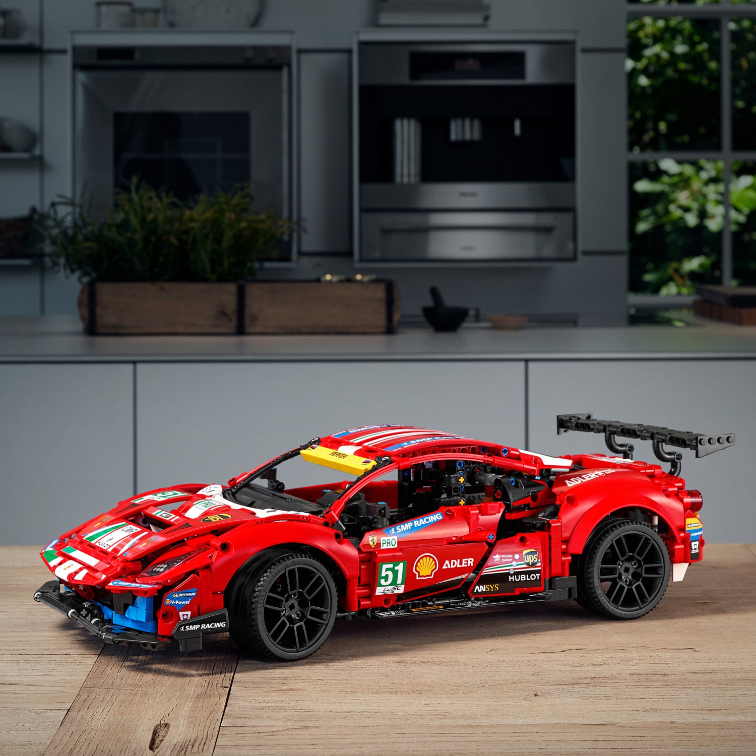 Конструктор LEGO Technic Ferrari 488 GTE 42125 - фото 5