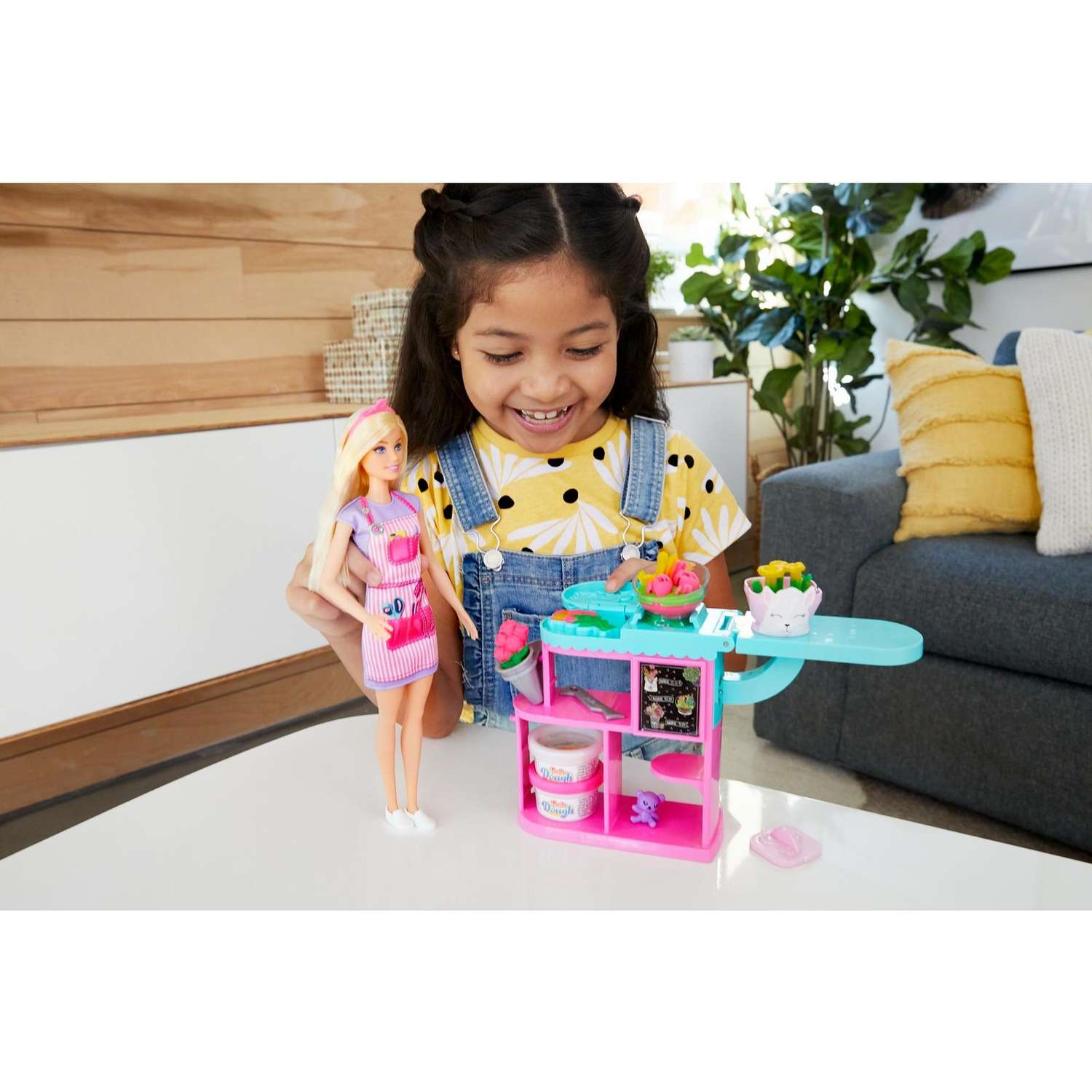 Набор игровой Barbie Цветочный магазин с куклой-флористом GTN58 GTN58 - фото 9