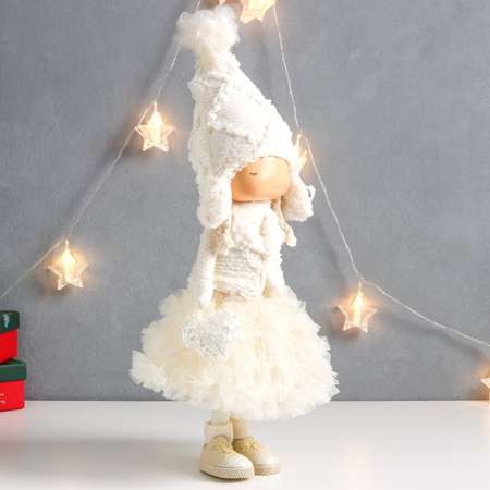 Кукла интерьерная Зимнее волшебство «Девочка в белой шапочке с сердечком» 20х10х51 см