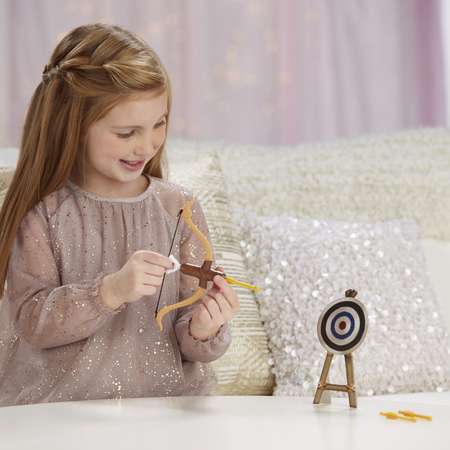 Кукла Princess Disney Hasbro Модная принцесса Мерида и ее хобби B9147EU4