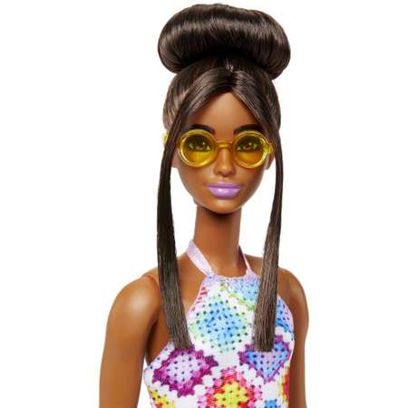 Кукла Barbie Fashionistas с пучком и вязаным платьем HJT07