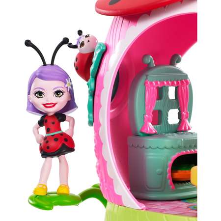 Набор игровой Enchantimals Petal Park Кухня с куклой Ладелия Божья Коровка FXM98