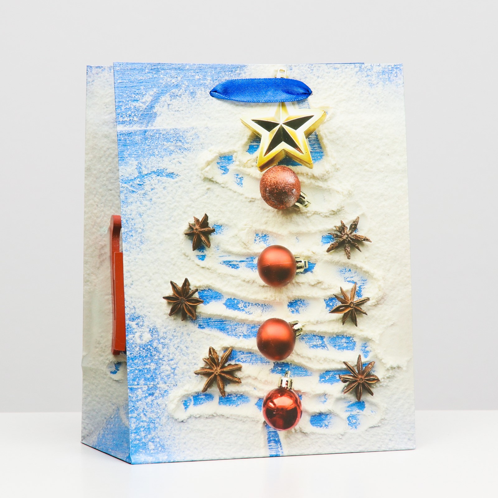 Пакет Sima-Land ламинированный «Ёлка на снегу» 18×23×10 - фото 1