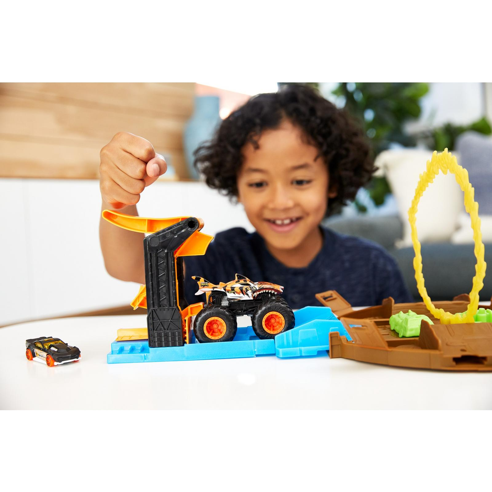 Игровой набор Hot Wheels Трюковая арена GVK48 - фото 18