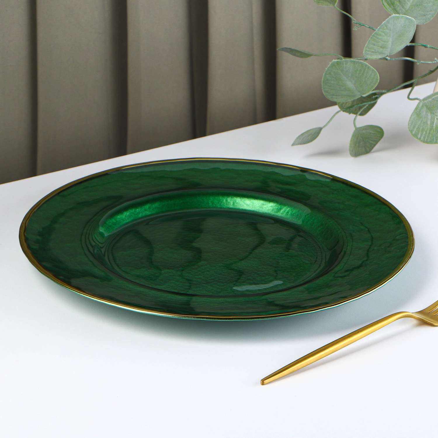 Тарелка Sima-Land стеклянная подстановочная «Эмеральд» d=32 5 см цвет зелёный с золотой отводкой - фото 2